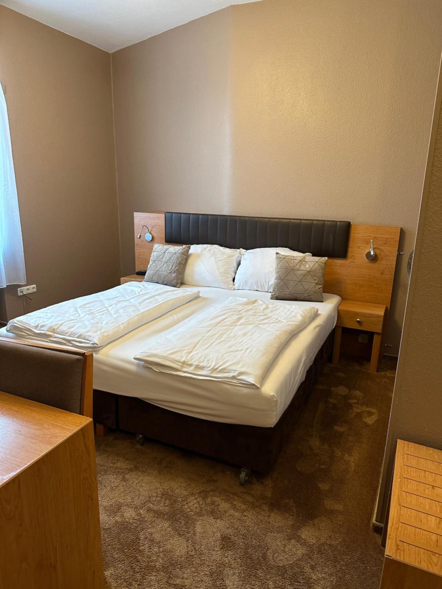展会酒店 美因河畔法兰克福 外观 照片